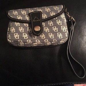 Dooney and Bourke wristlet